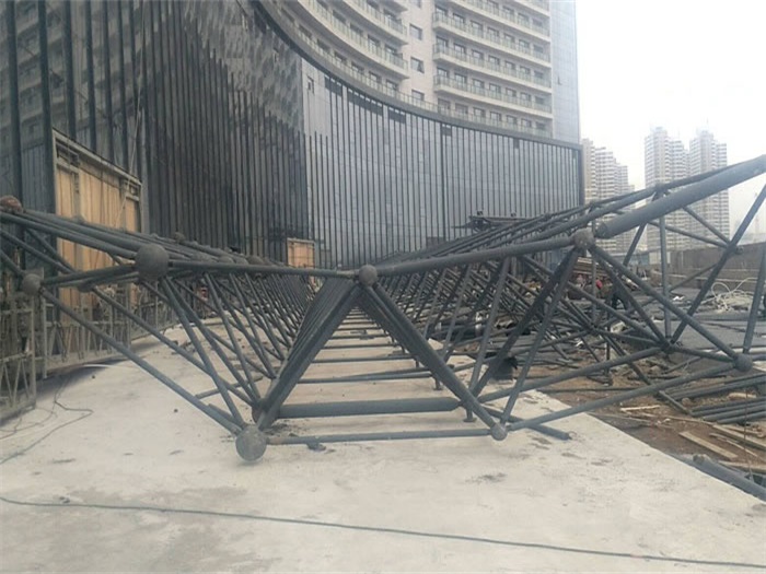 塔城万豪酒店雨棚网架